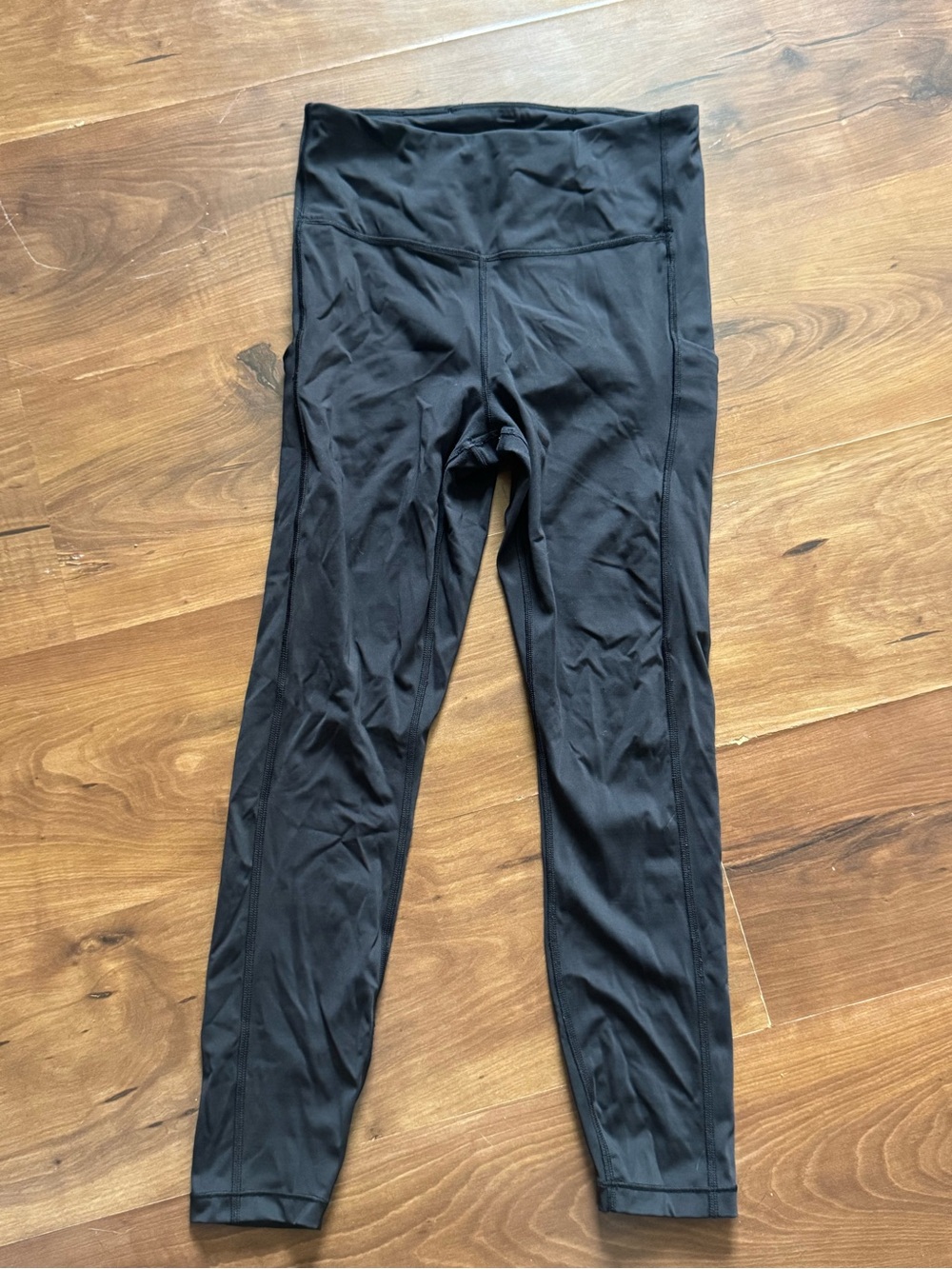 Athleta Black womens 7/8 tight with pockets Activewear Leggings